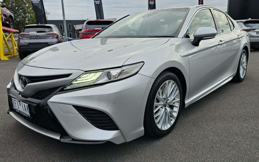 2018 Toyota Camry AXVH71R SL Sedan Image 10