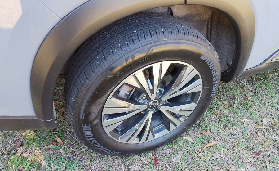 2025 Nissan X-Trail T33 ST-L SUV Image 6