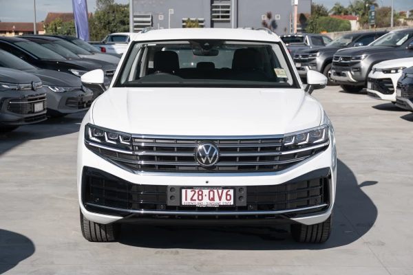 2025 MY26 Volkswagen Touareg RC 170TDI SUV Image 4