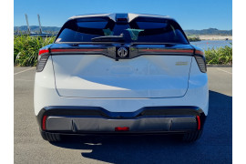 2025 MG MG4 X-POWER/64Kwh/Ev/4Wd Hatch