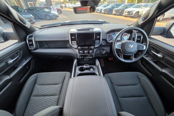 2026 Ram 1500 DT Express Black Edition Hurricane SO Ute Image 9