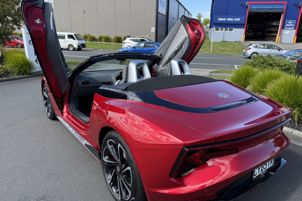 2026 MG Cyberster Convertible Image 8