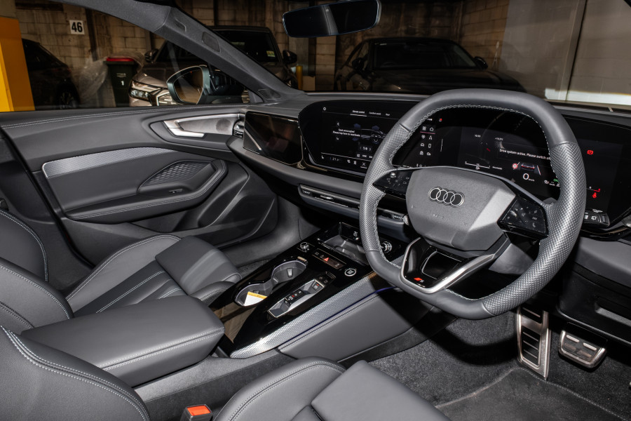 2025 Audi A5 B10  TFSI 200kW S line Wagon