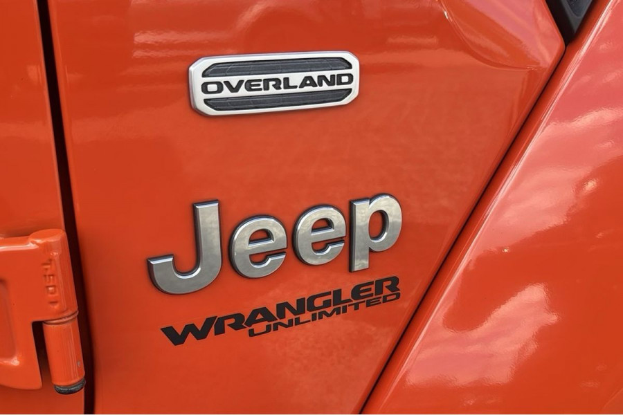 2018 Jeep Wrangler JK Overland SUV Image 25