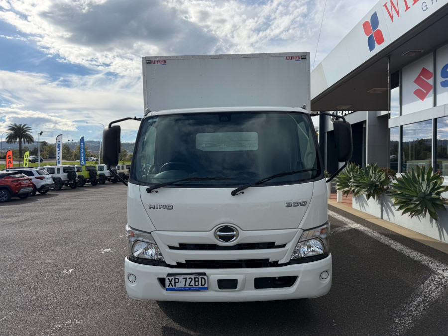 2023 Hino 616 AT 3430 WIDE Pantech Image 4