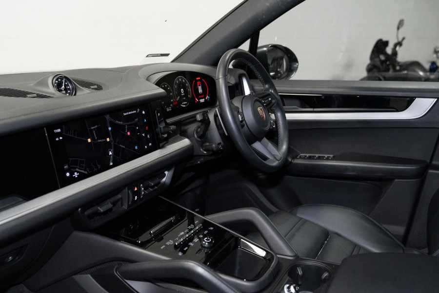 2024 Porsche Cayenne 9YB E-Hybrid SUV