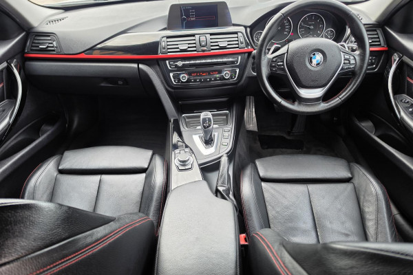 2012 BMW 3 Series F30 320d M Sport Sedan Image 16