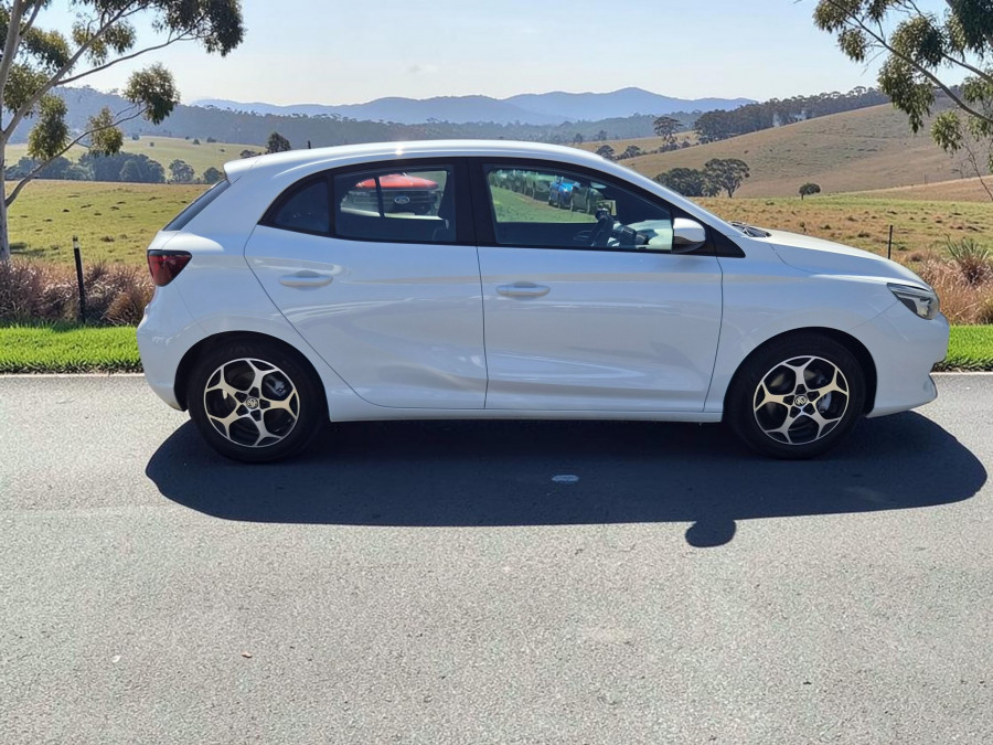 2025 MY25.5 MG MG3 ZP22 Excite Hatch Image 8