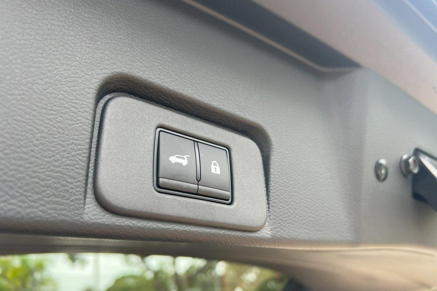 2024 MY25 Nissan X-TRAIL T33 Ti-L e-POWER SUV Image 28
