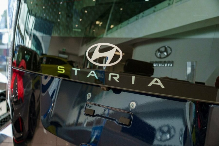 2026 MY27 Hyundai Staria hybrid US4.V4 LOUNGE 7 seat People Mover Image 6