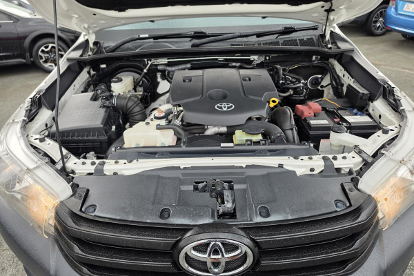 2018 Toyota HiLux GUN125R WorkMate Cab Chassis Image 25