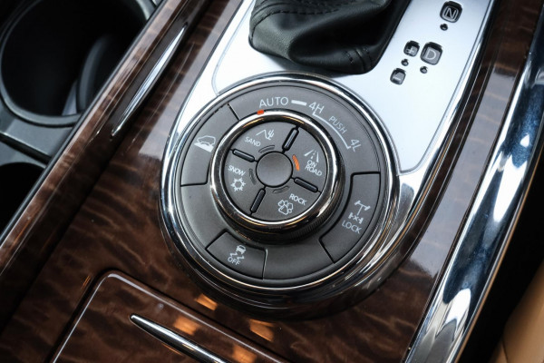 2023 MY22 Nissan Patrol Y62 Ti SUV Image 20
