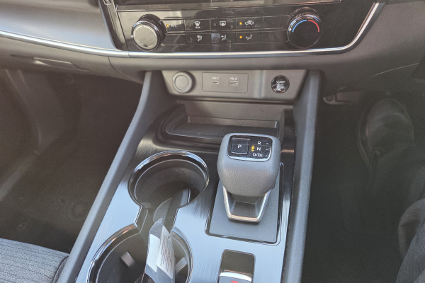 2024 MY25 Nissan X-Trail T33 ST SUV Image 13