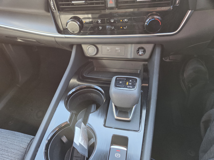 2024 MY25 Nissan X-Trail T33 ST SUV Image 13