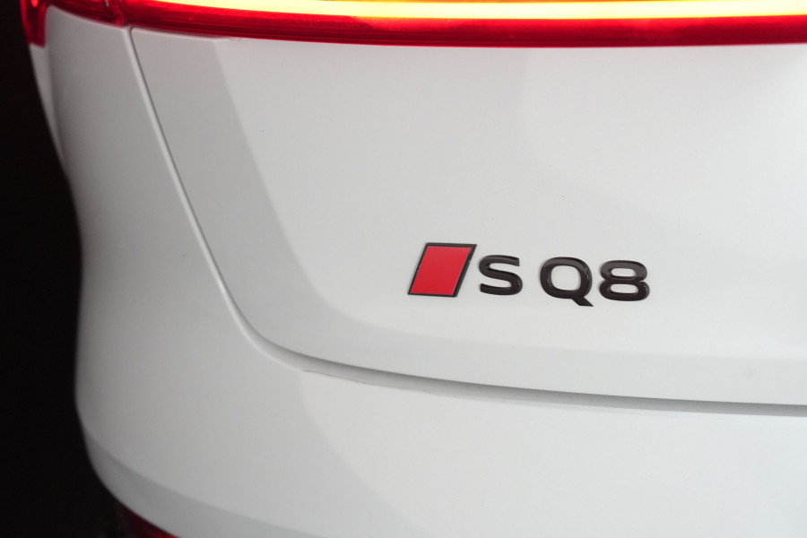 2024 Audi SQ8  GE e-tron SUV Image 25