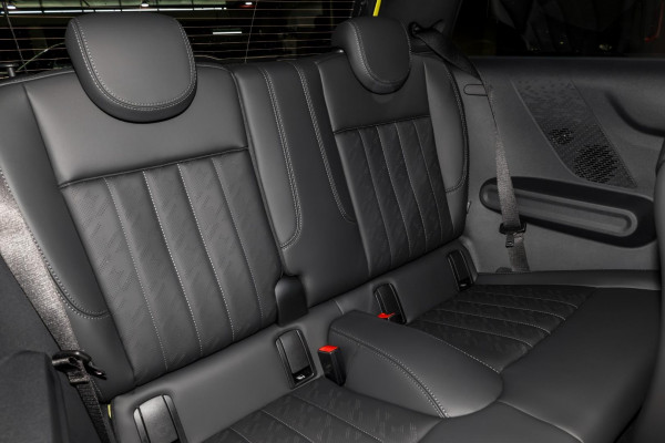 2026 MY25 MINI Cooper F65 C Favoured Hatch image 9