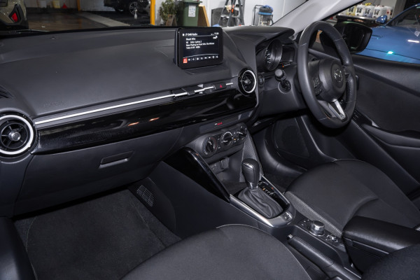 2024 Mazda 2 DL Series G15 Pure Sedan image 8