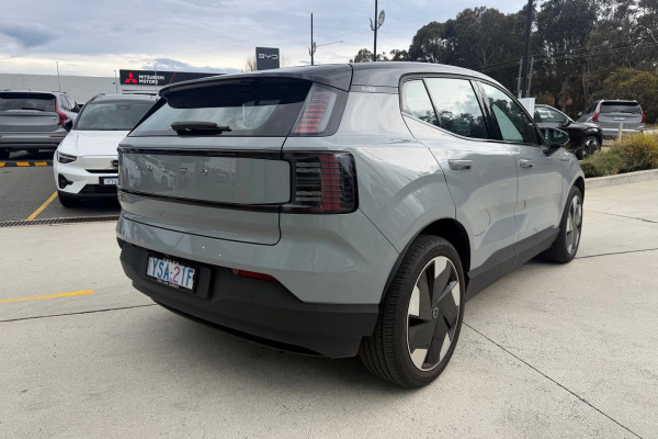 2024 MY25 Volvo EX30  Single Motor Extended Range Plus SUV Image 3