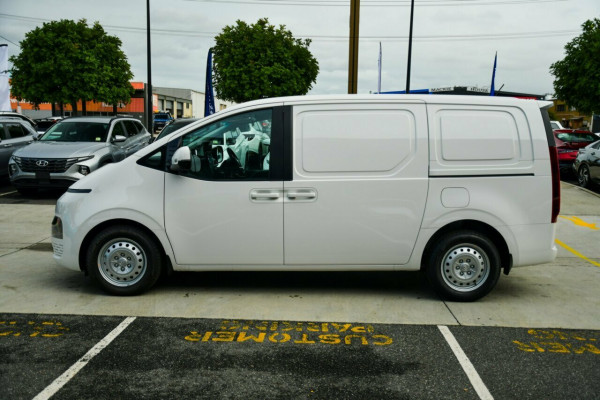 2025 Hyundai Staria Load US4.V3  Van