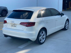 2015 Audi A3 8V Ambition Hatch image 4