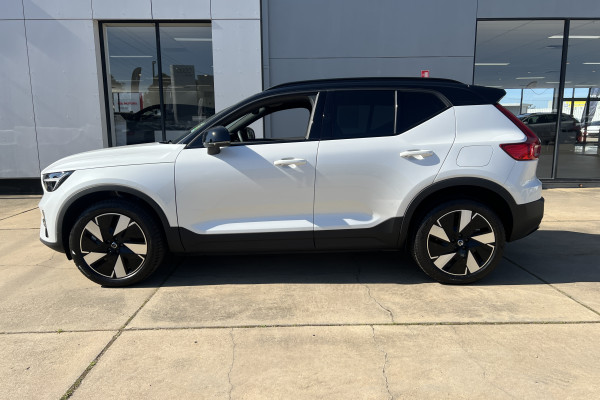 2024 Volvo XC40 XZ Recharge Pure Electric SUV Image 6