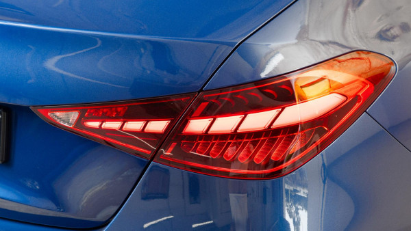 2025 Mercedes-Benz C-Class W206 C350 e Sedan image 18