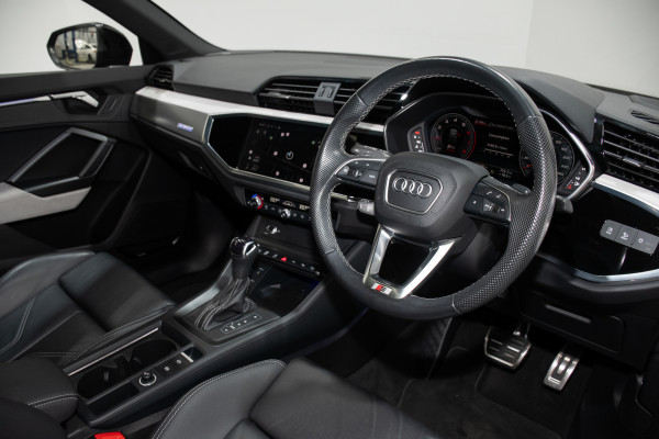 2024 Audi Q3 F3 40 TFSI S line SUV Image 15