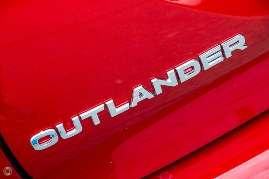 2024 Mitsubishi Outlander ZM Aspire SUV Image 19