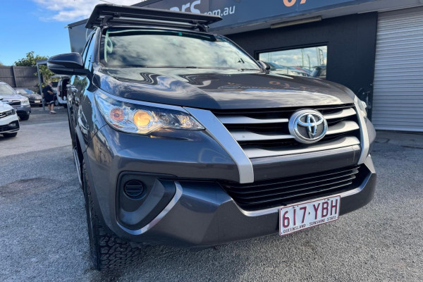 2018 Toyota Fortuner GUN156R GX SUV Image 4