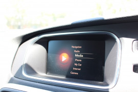 2017 Volvo V40 (No Series) MY18 T4 Inscription Hatchback