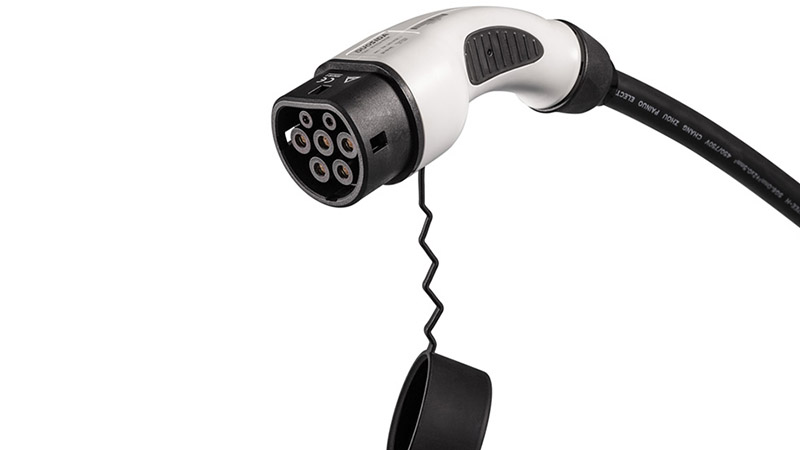 <img src="Auxiliary cable for public charging (7-pin type 2 cable).