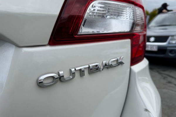 2017 Subaru Outback 5GEN 2.5i SUV Image 25