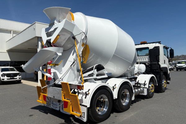 2024 MY21 Isuzu FY Series FY Series Concrete Image 5