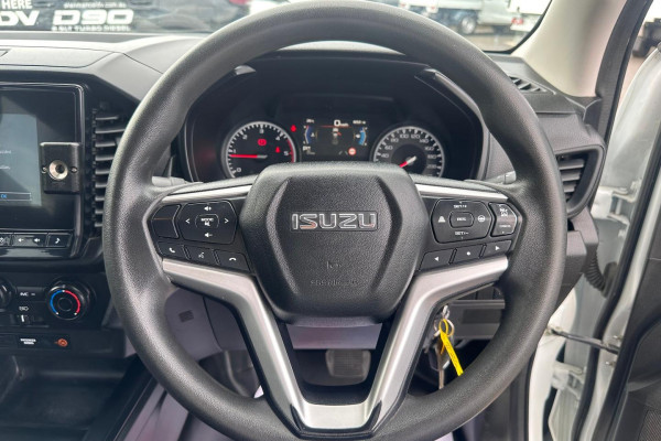 2022 Isuzu D-MAX RG SX High Ride Cab Chassis Image 20