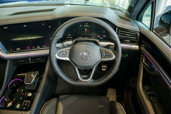 2026 Volkswagen Touareg RC 210TDI Wolfsburg Edition SUV Image 11