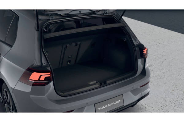 2026 Volkswagen Golf 8.5 110TSI R-Line Hatch Image 6