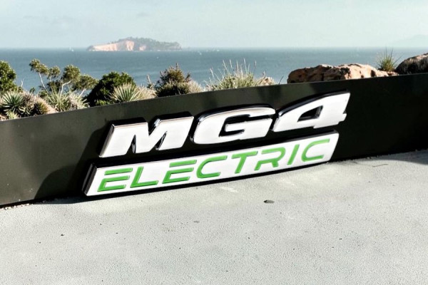 2026 MG MG4 AH4E Essence 64 Hatch Image 4