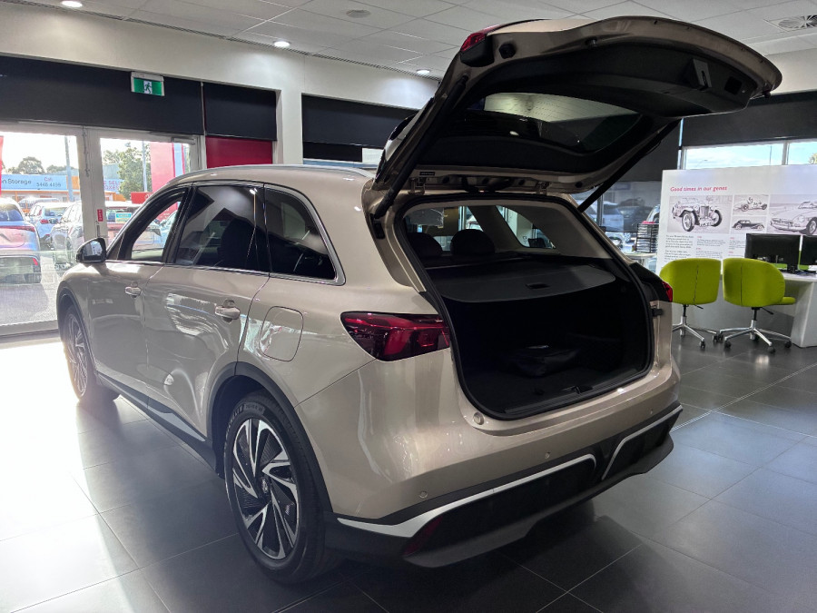2026 MG MGS6 EV IS3E Essence SUV Image 5
