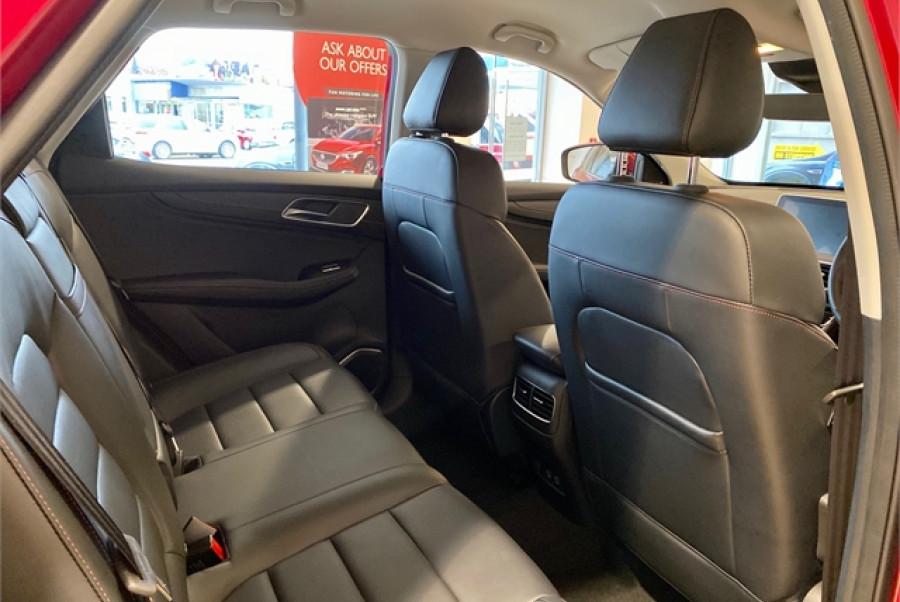 2021 MG HS Vibe Rv/suv