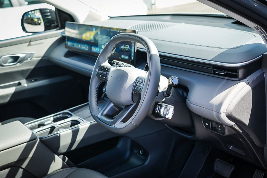 2026 Hyundai ELEXIO EV OE1.V1 Elite SUV Image 18