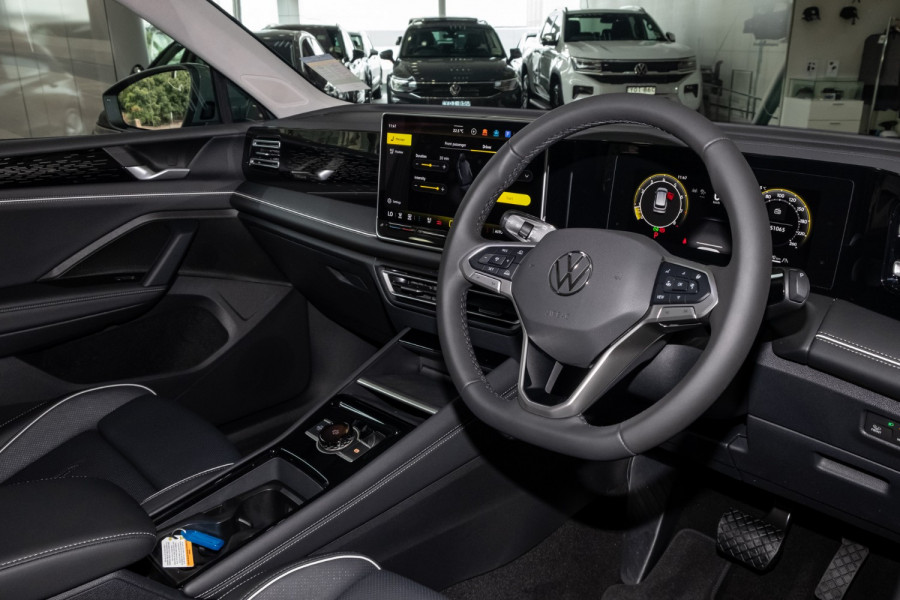 2024 MY25 Volkswagen Tiguan CT 110TSI Elegance SUV Image 7