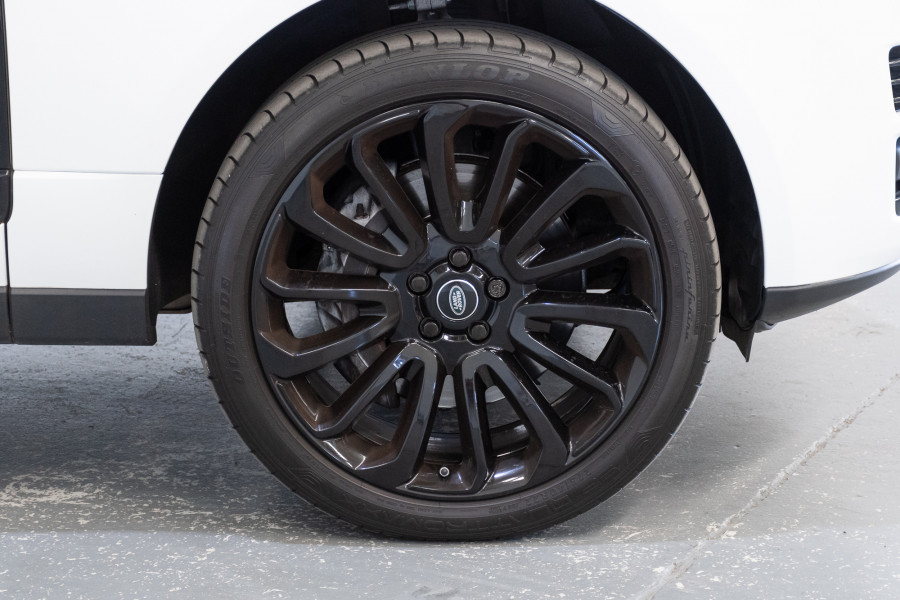 2018 Land Rover Range Rover SDV8 Vogue SE SUV Image 6