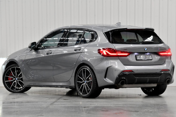 2022 BMW 1 Series F40 M135i xDrive Hatch image 2