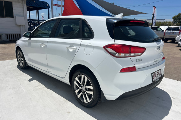 2017 MY18 Hyundai i30 PD Active Hatch Image 6