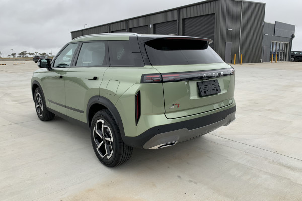 2026 MY25 Jaecoo J7 T35 Track SUV Image 5