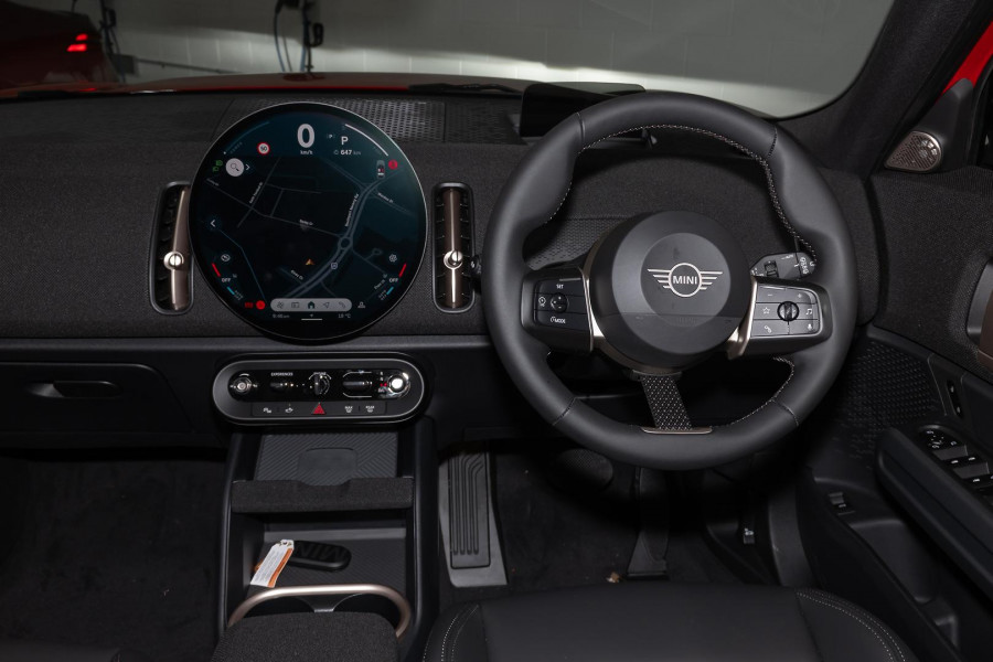 2026 MINI Countryman U25 S Favoured SUV