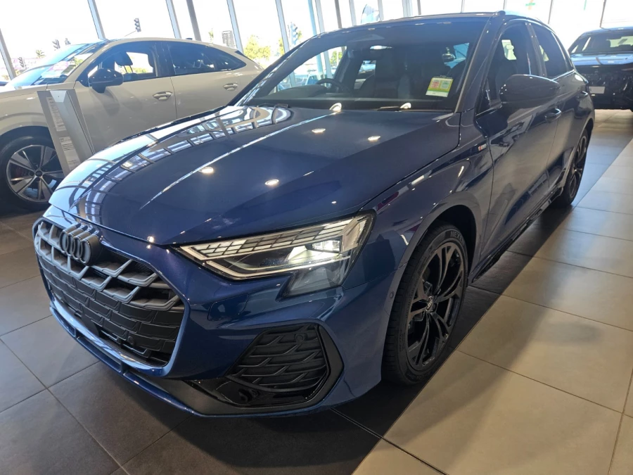 2026 Audi A3 GY TFSI 110kW S line Hatch Image 3