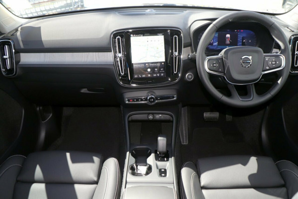 2025 MY26 Volvo XC40 XZ Plus B4 SUV Image 6