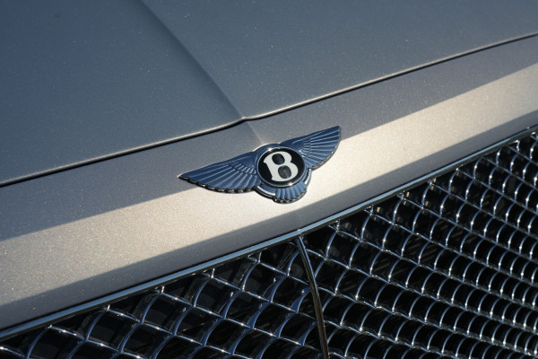 2017 Bentley Bentayga W12 SUV Image 9