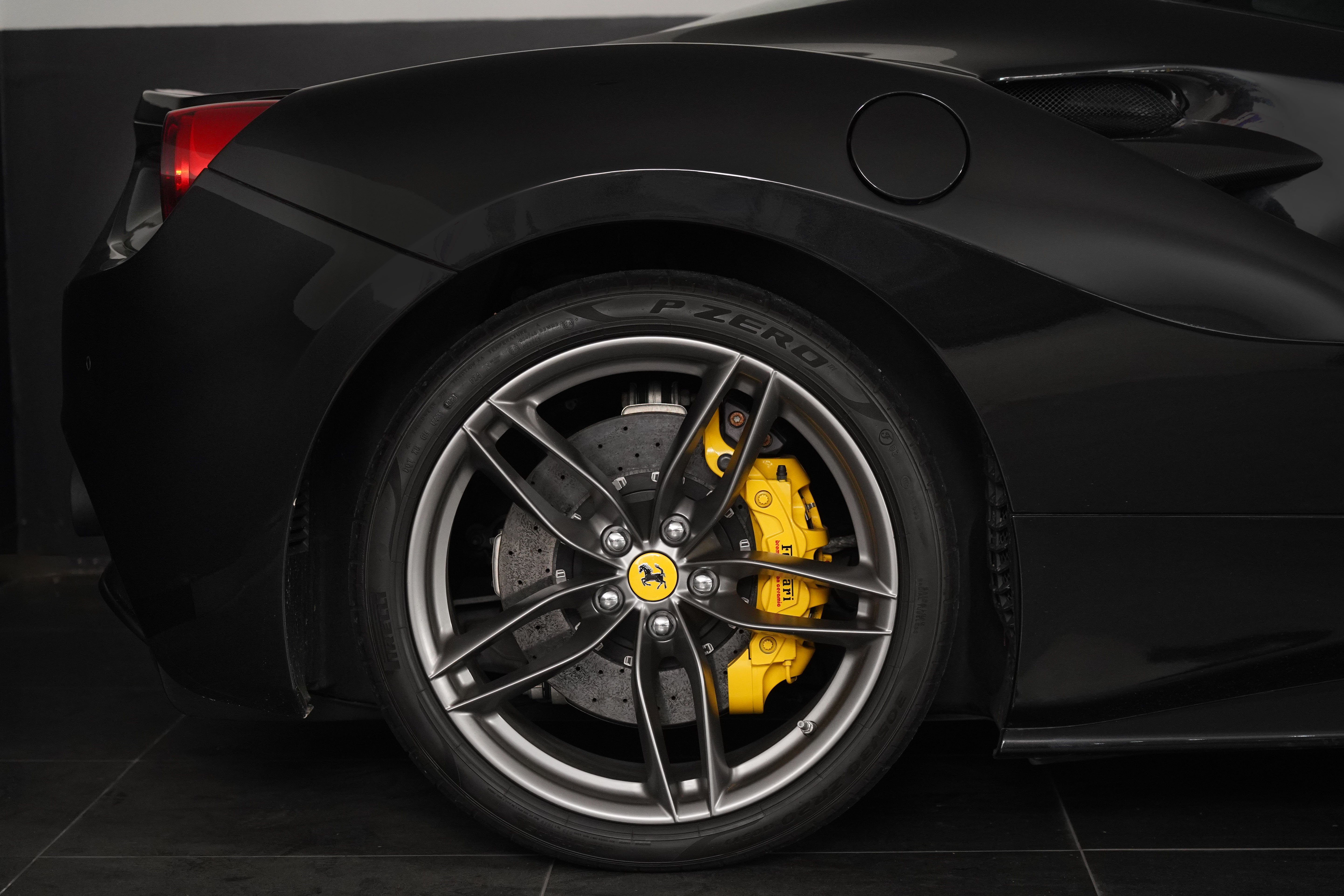 2017 Ferrari 488 Gtb Coupe Image 23